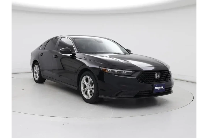 $24998 : Honda Accord 2023 LX 4dr Sed image 1