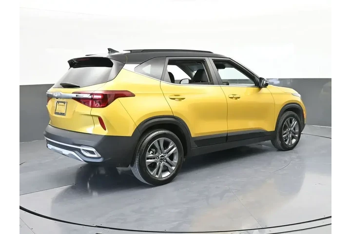 $16266 : Kia Seltos 2023 S 4dr SUV image 6