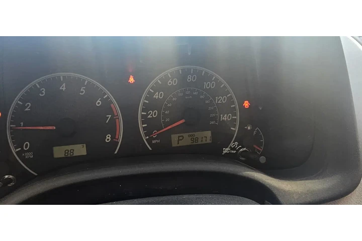$9500 : Toyota Corolla L image 10