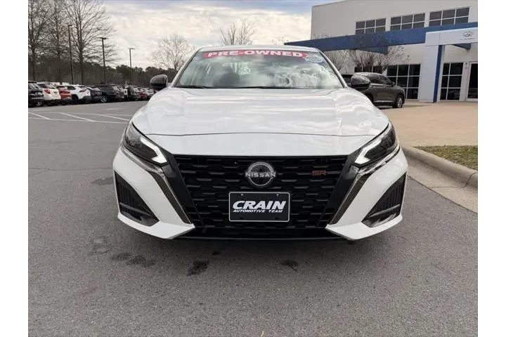$21952 : Nissan Altima 2024 2.5 SR 4d image 2