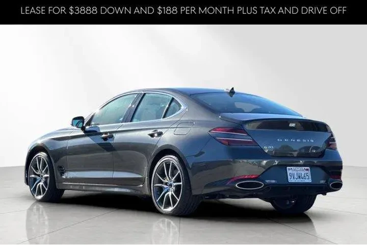 $38998 : Genesis G70 2026 2.5T Standa image 7