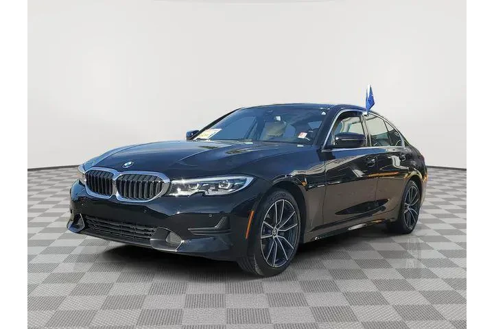 $24997 : BMW 3 Series 2022 330i 4dr S image 2