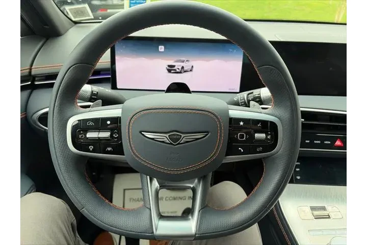 $60 : Genesis GV70 2026 AWD 2.5T S image 5