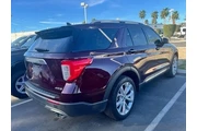 $31895 : Ford Explorer 2022 AWD Plati thumbnail