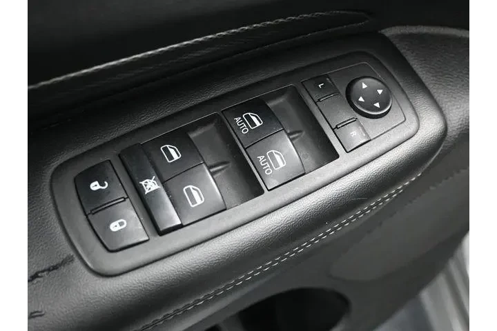 $28500 : Dodge Durango 2022 AWD GT 4d image 7