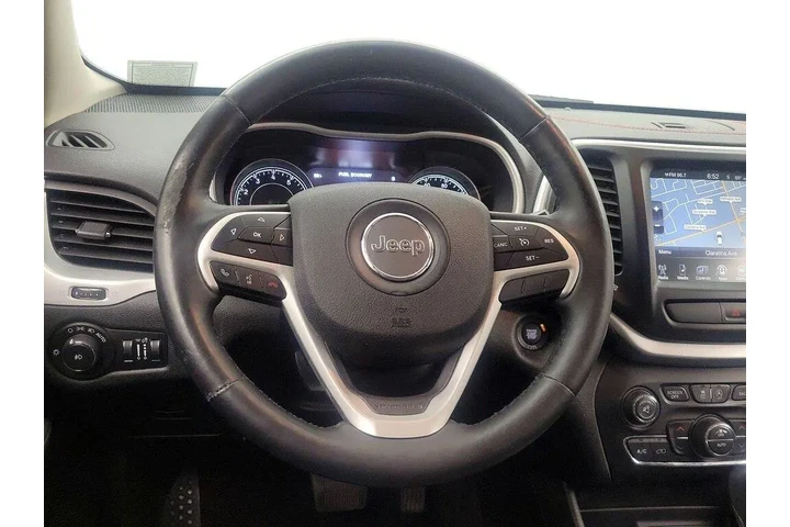 $13998 : Jeep Cherokee 2015 4x4 Trail image 10