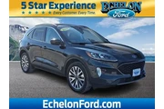 Ford Escape 2022 AWD Titaniu en Camden