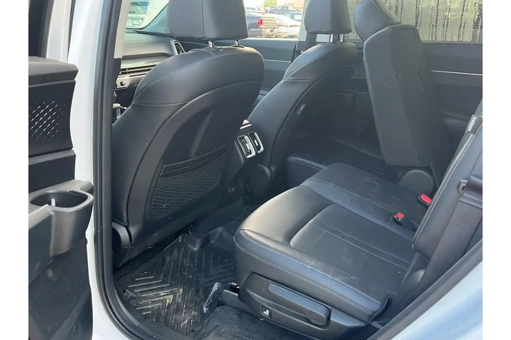 $32803 : Kia Sorento 2025 AWD S 4dr S image 4