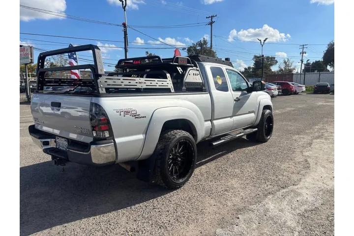 $15599 : 2010 Tacoma PreRunner V6 image 6