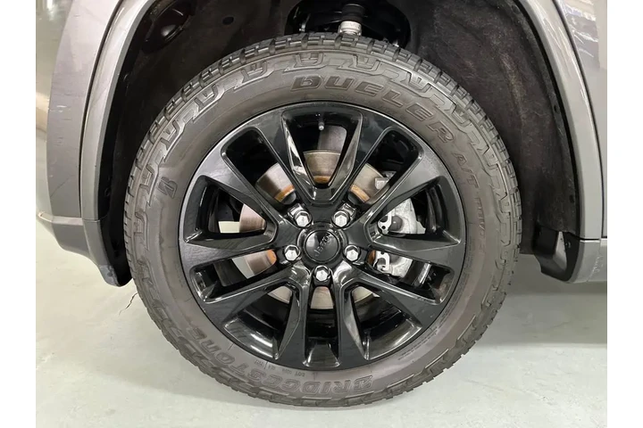$24688 : 2021 Grand Cherokee Laredo X image 10
