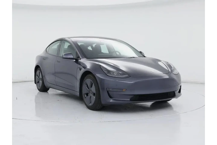 $25998 : Tesla Model 3 2023 4dr Sedan image 1