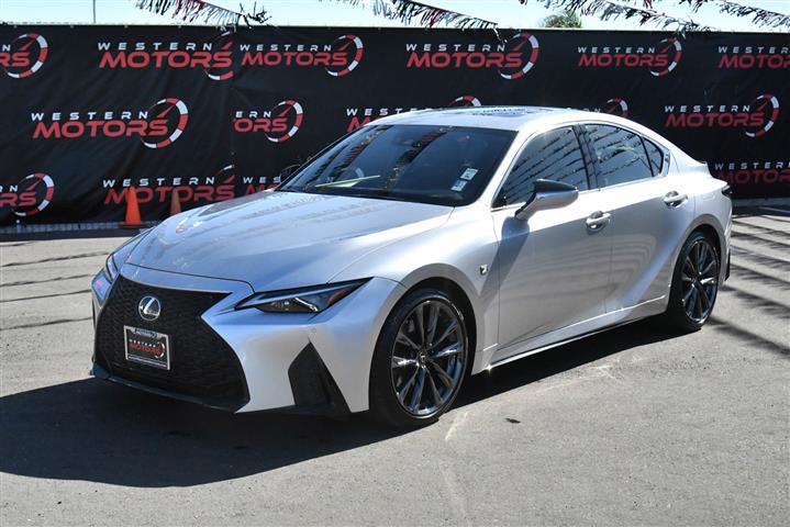 $41980 : IS IS 350 F SPORT image 3