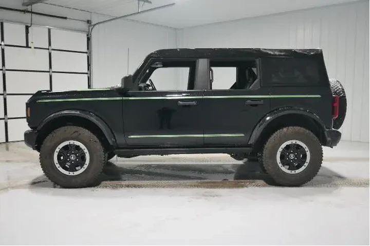 $39900 : Ford Bronco 2023 4x4 Black D image 8