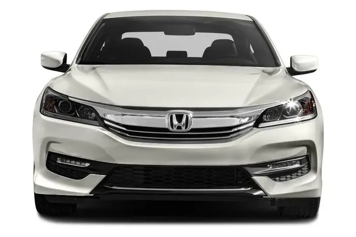 $18798 : Honda Accord 2017 Sport 4dr image 4