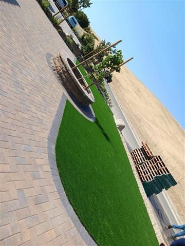 Artificial Turf, Sod installat image 8