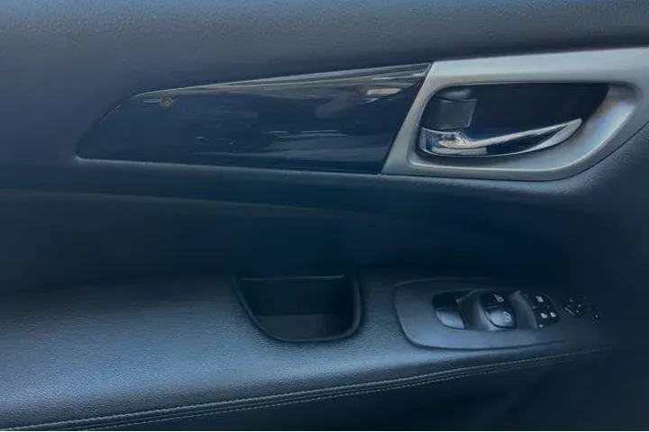 $14881 : Nissan Pathfinder 2020 4x4 S image 9