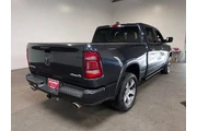 $31530 : Ram 1500 2021 4x4 Laramie 4d thumbnail