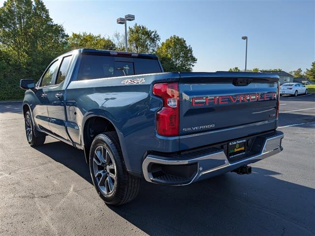 $53998 : 2024 Silverado 1500 LT image 3