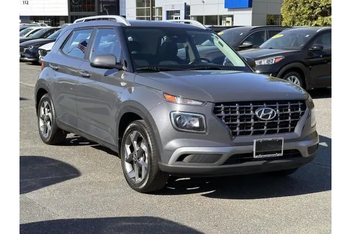 $16687 : Hyundai VENUE 2023 SEL 4dr C image 5
