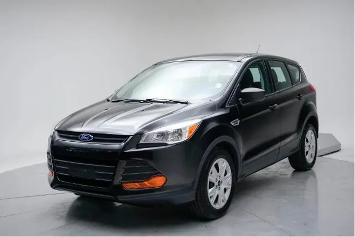 $7999 : Ford Escape 2015 S 4dr SUV image 1