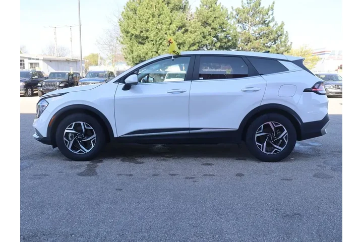 $18877 : Kia Sportage 2023 LX 4dr SUV image 6