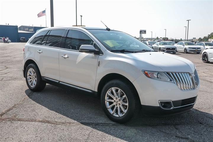 $11949 : 2013 MKX AWD 4dr image 3