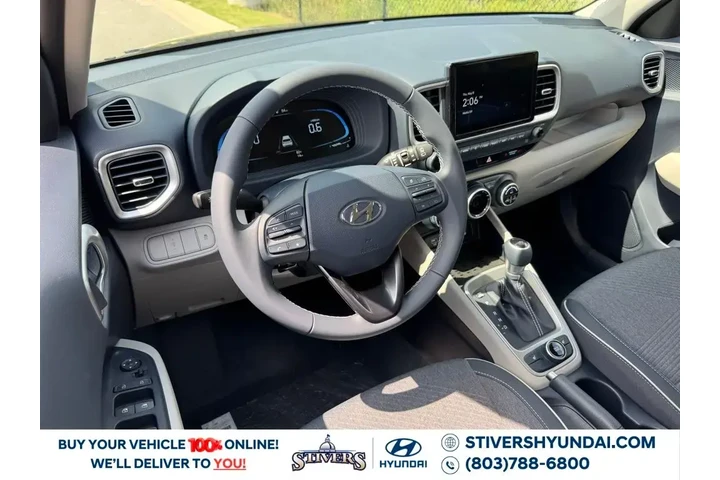 $23787 : Hyundai VENUE 2025 Limited 4 image 2