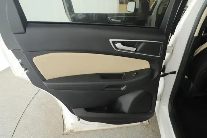$21994 : Ford Edge 2021 SEL 4dr Cross image 9