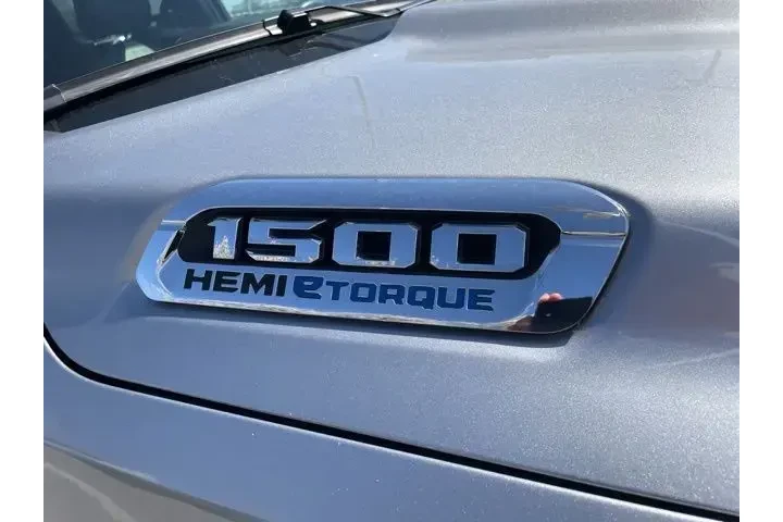 $31478 : Ram 1500 2024 4x2 Laramie 4d image 6