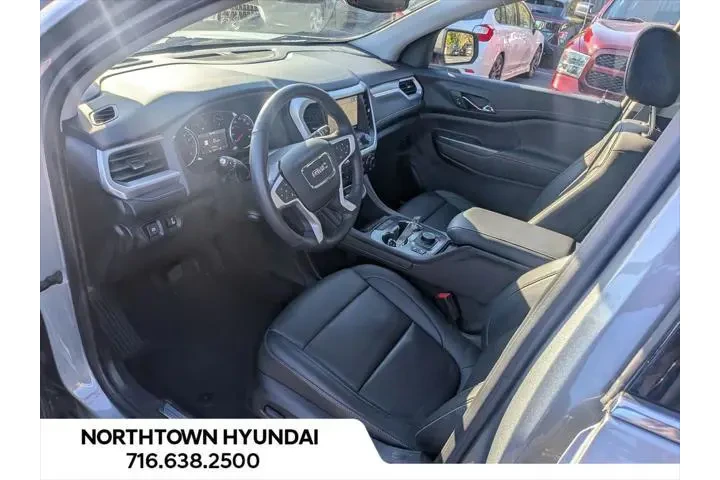 $28900 : GMC Acadia 2023 4x4 SLT 4dr image 7