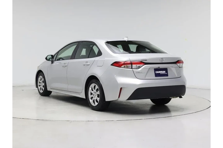 $22998 : Toyota Corolla 2024 LE 4dr S image 2