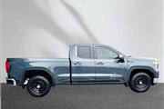 $27990 : 2020 GMC Sierra 1500 SLE thumbnail