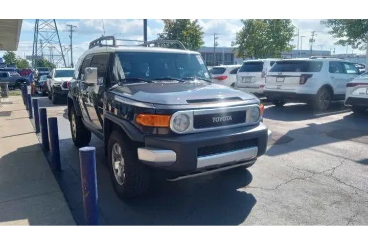 $13500 : 2007 FJ Cruiser image 5