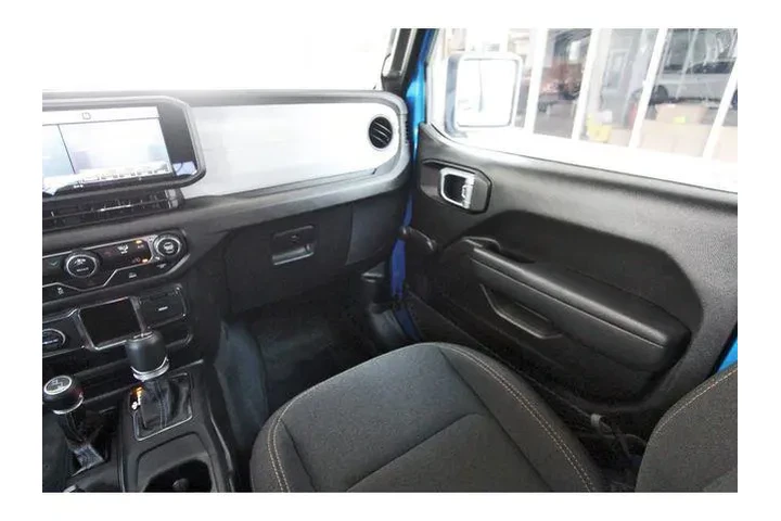 $31991 : Jeep Wrangler 2024 4x4 Willy image 9