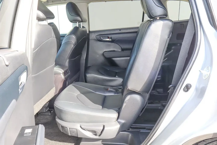 $34488 : 2024 Highlander XLE FWD image 9