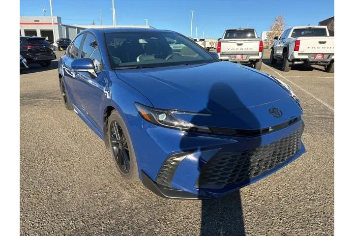 $31874 : Toyota Camry 2025 SE 4dr Sed image 5