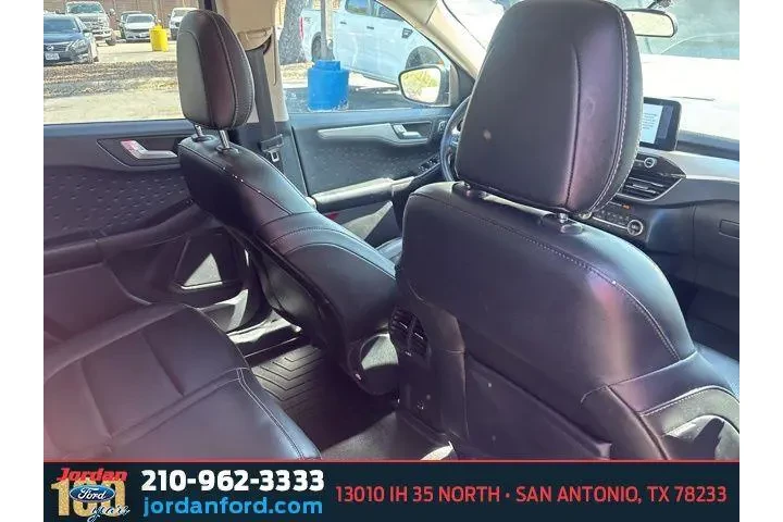 $14827 : Ford Escape 2020 AWD SEL 4dr image 9