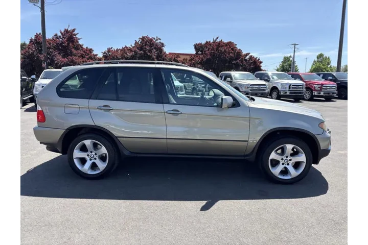 $8888 : 2005 BMW X5 4.4i image 10
