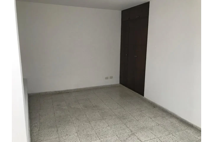 $1000000 : cerca al centro de Cali image 6