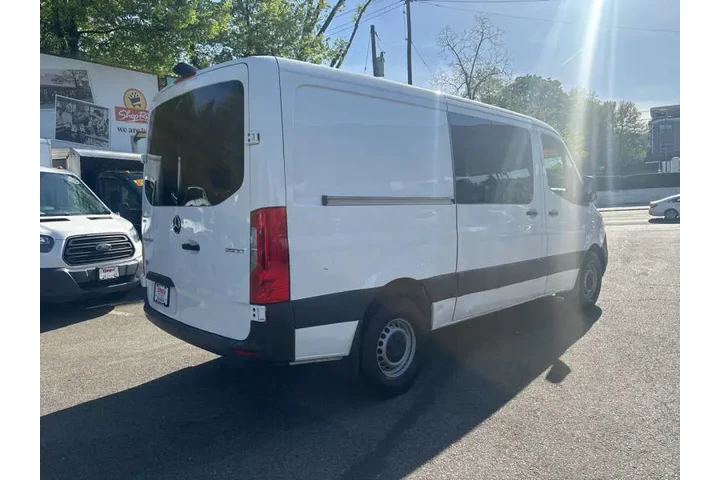 $21999 : 2021 Mercedes-Benz Sprinter 2 image 7