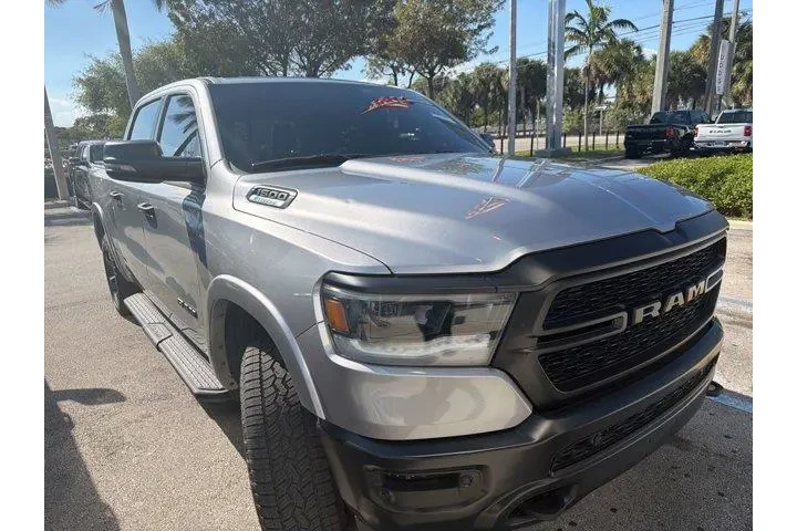 $35995 : Ram 1500 2024 4x4 Big Horn 4 image 2