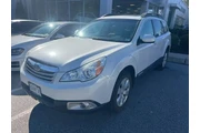 $11000 : Subaru Outback 2010 AWD 2.5i thumbnail