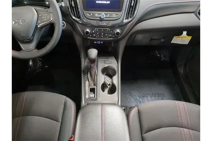 $27500 : Chevrolet Equinox 2024 4x4 R image 10