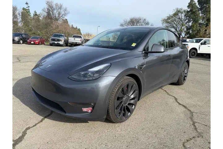 $30700 : Tesla Model Y 2023 AWD Perfo image 1
