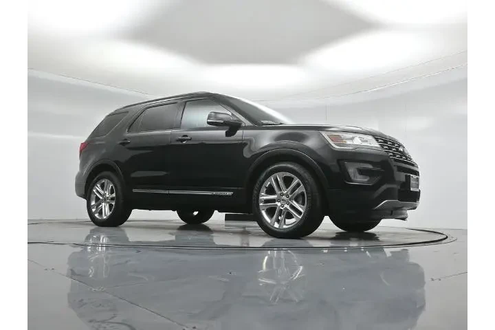 $18298 : Ford Explorer 2017 XLT 4dr S image 4