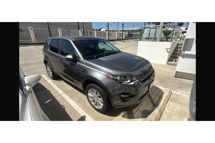 $11000 : Land Rover discovery gris2016 image 1