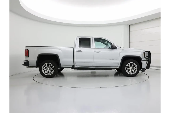 $26998 : GMC Sierra 1500 2017 4x4 SLT image 7
