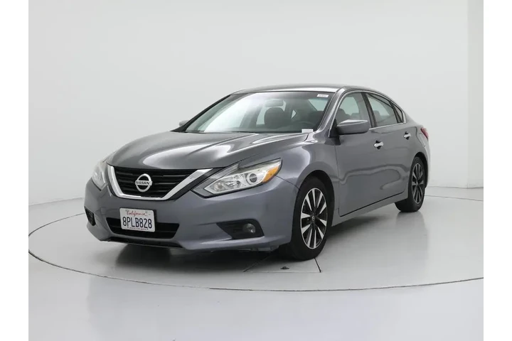 $13998 : Nissan Altima 2018 2.5 SV 4d image 4