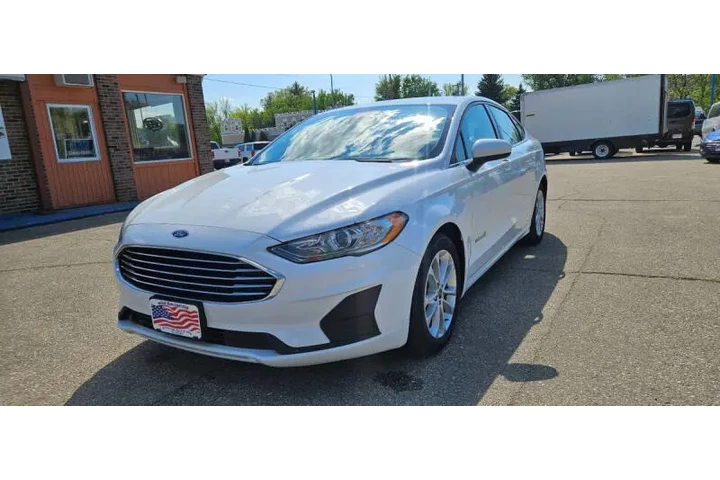 $16490 : 2019 Fusion Hybrid SE image 3