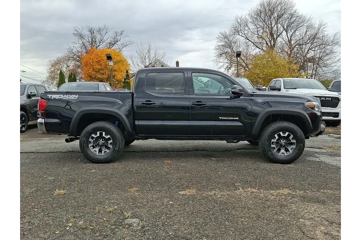 $34494 : Toyota Tacoma 2019 4x4 TRD P image 6